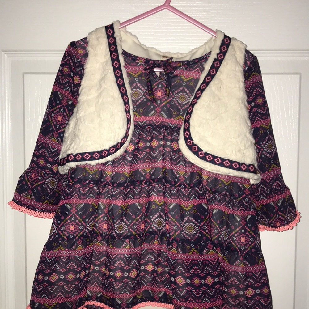 Matching Top with Vest EUC ❤️5 for $25